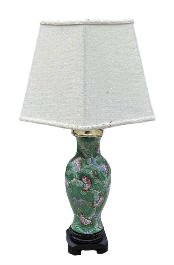 20th century Chinese Porcelain Table Lamp